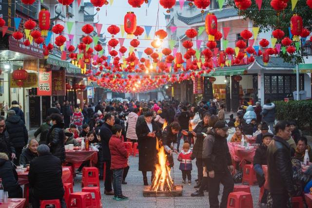 不一样的小年不一样的“团圆饭”